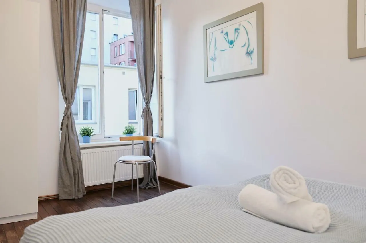 Apartments Chmielna 24 By Renters Warsaw